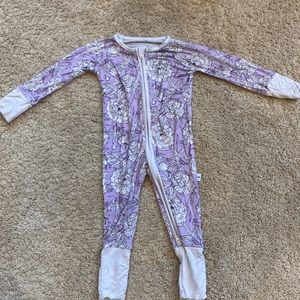 Limited edition Little Sleepiest Zippered Footie 0-3 months